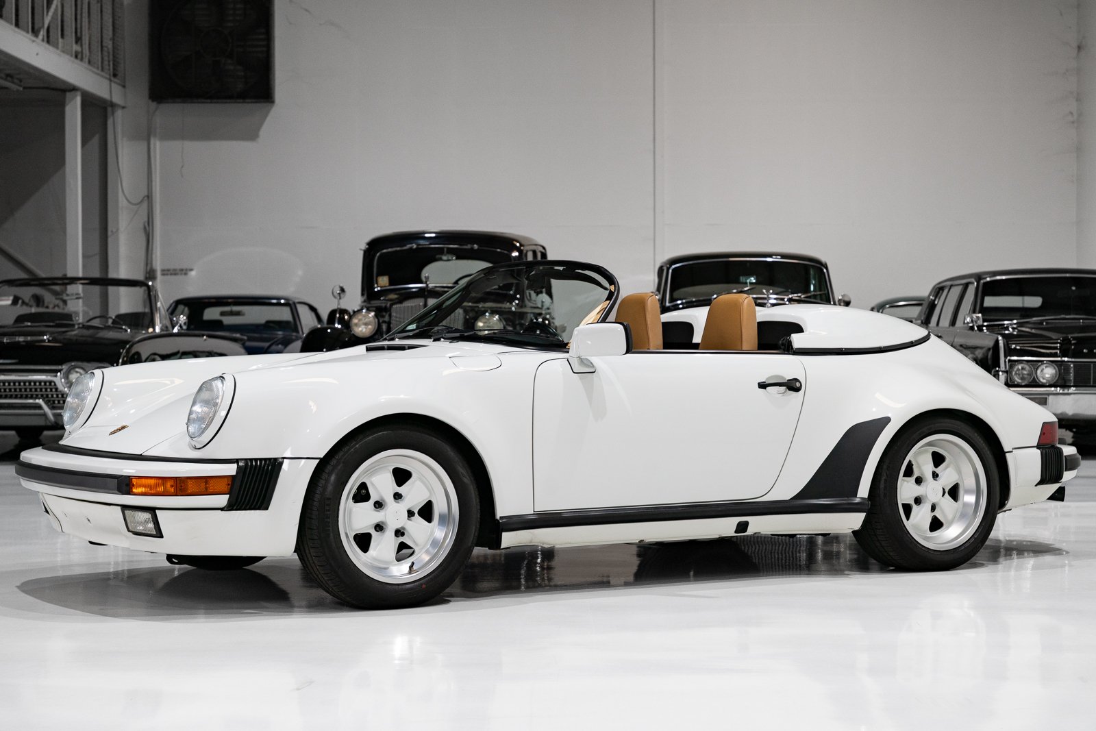 1989 Porsche 911 Speedster - SPEEDSTER (ONLY 8,857 MILES) ONLY 8,857 MILES, foto 2