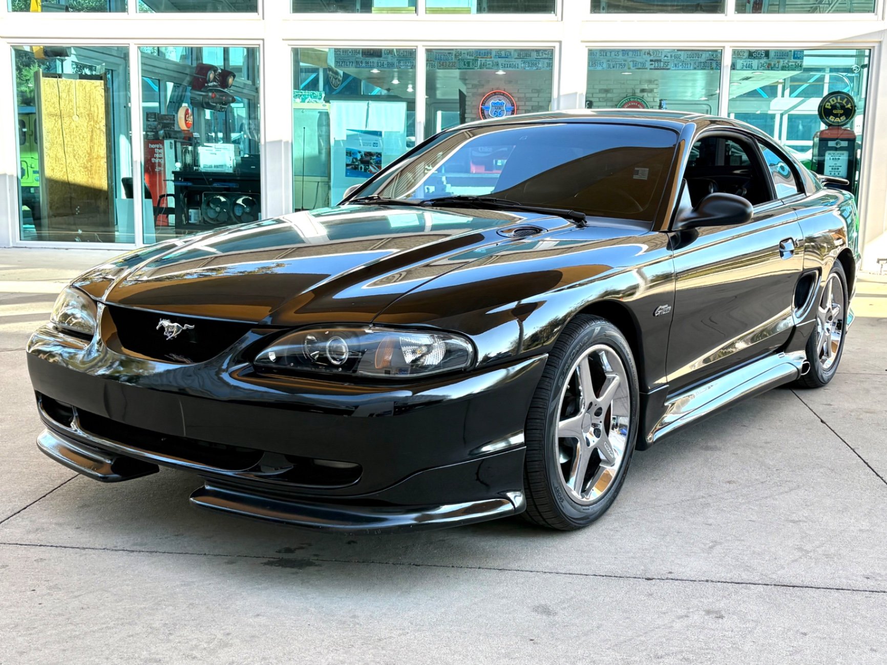 1998 Ford Mustang, foto 1