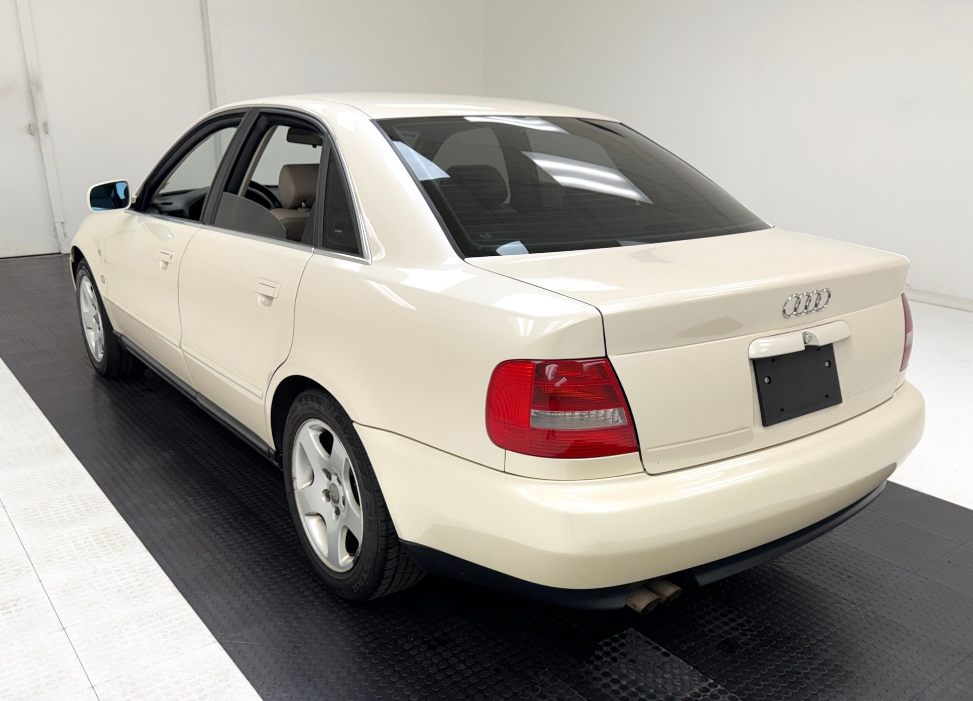 1998 Audi A4 - Sedan, foto 3