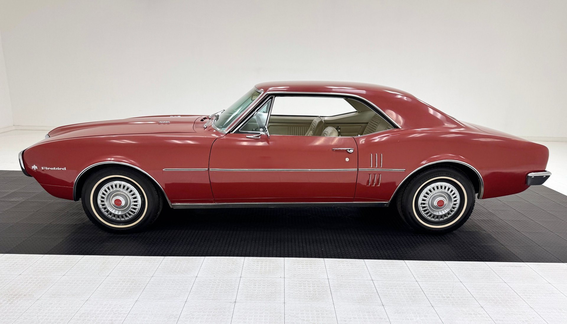 1967 Pontiac Firebird - Hardtop, foto 2