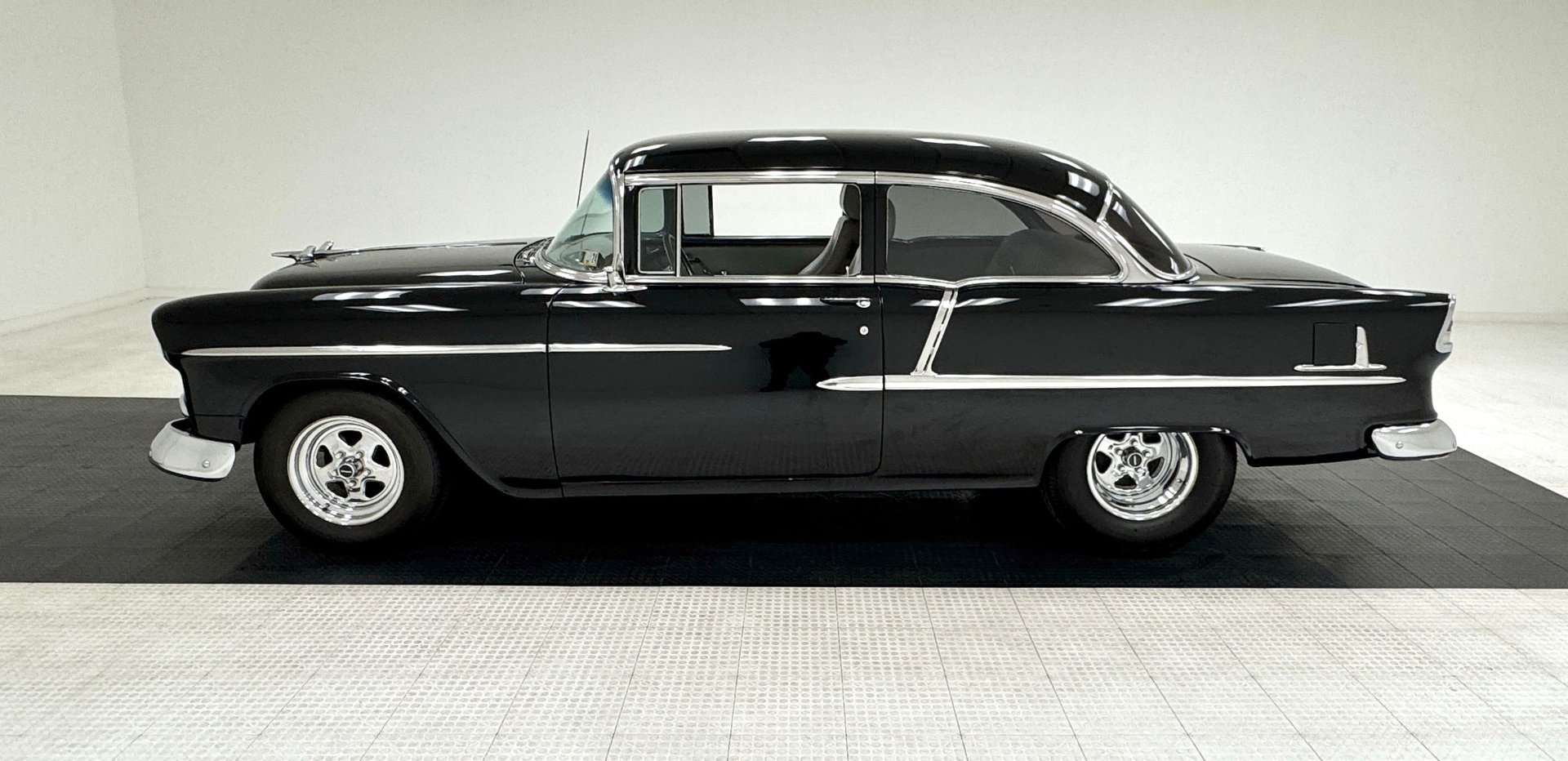 1955 Chevrolet Bel-Air - 2 Door Sedan, foto 2