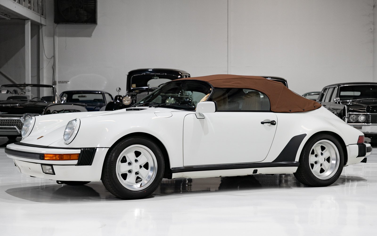1989 Porsche 911 Speedster - SPEEDSTER (ONLY 8,857 MILES) ONLY 8,857 MILES, foto 3