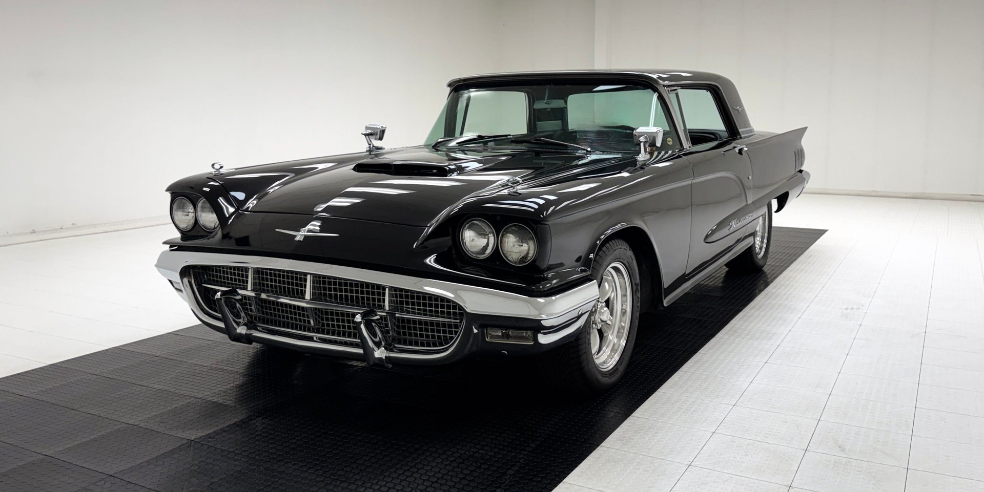 1960 Ford Thunderbird - Hardtop, foto 1