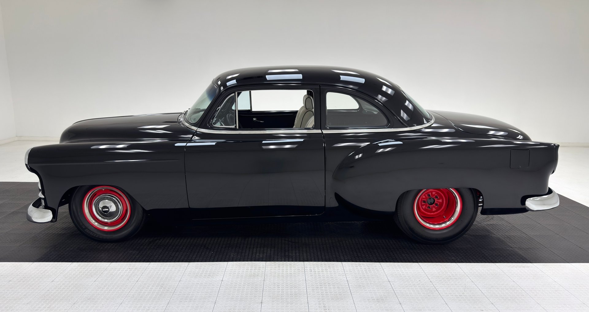 1953 Chevrolet 150 - 2-Door Sedan, foto 2
