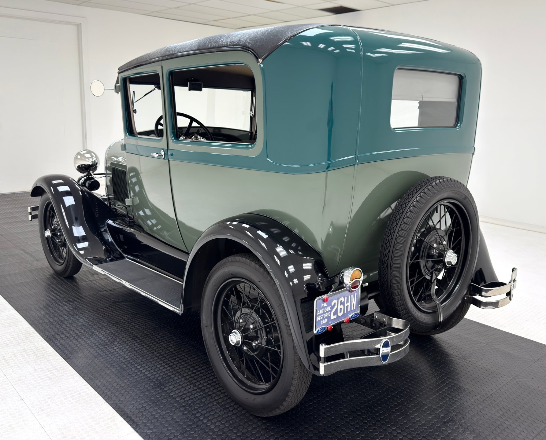 1929 Ford Model A - Tudor Sedan, foto 3