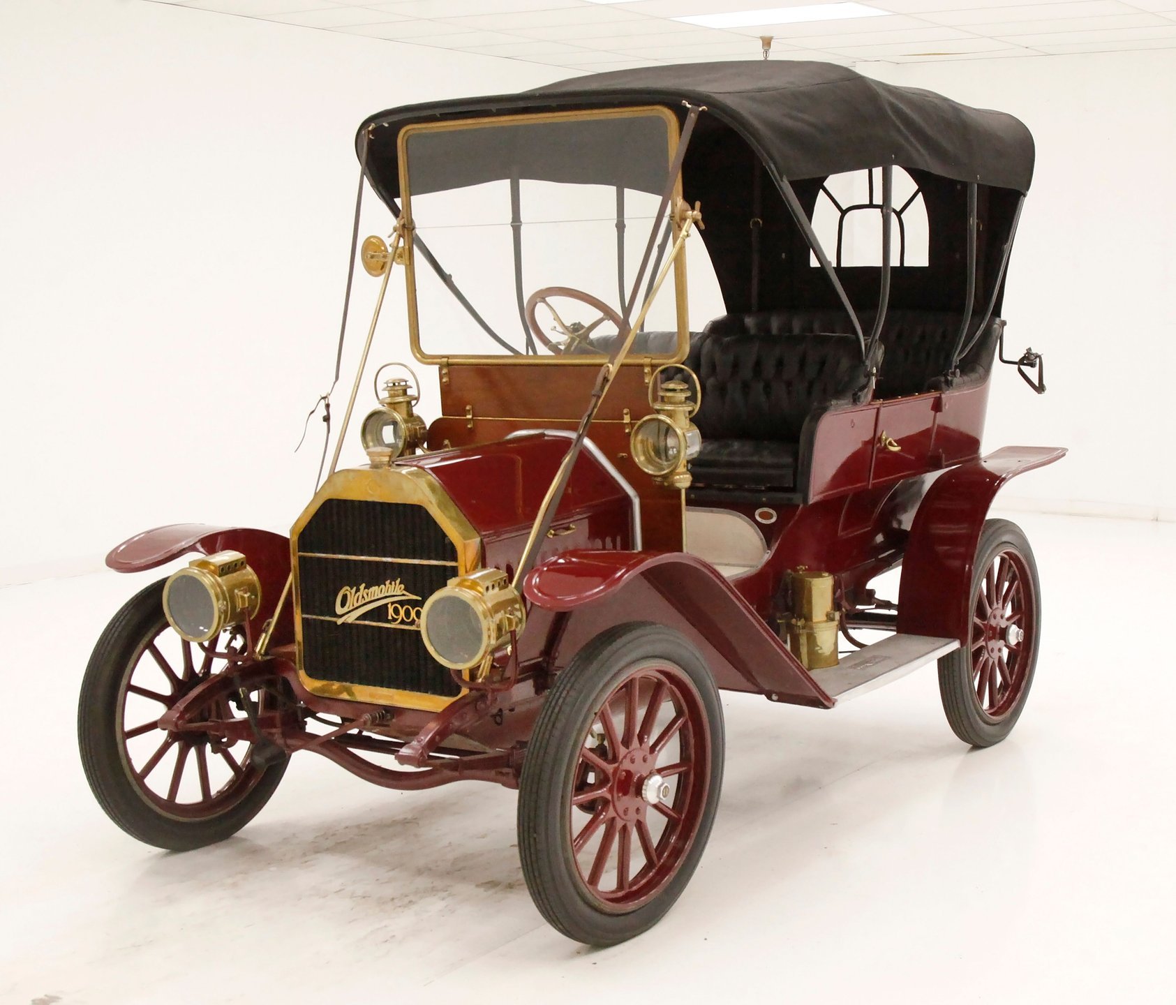 1908 Oldsmobile Series 20 - 4 Passenger Touring Sedan, foto 2