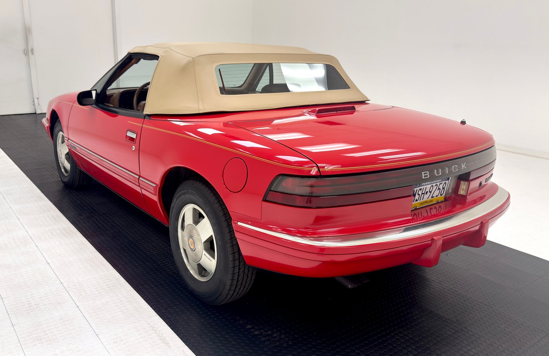 1990 Buick Reatta - Convertible, foto 5