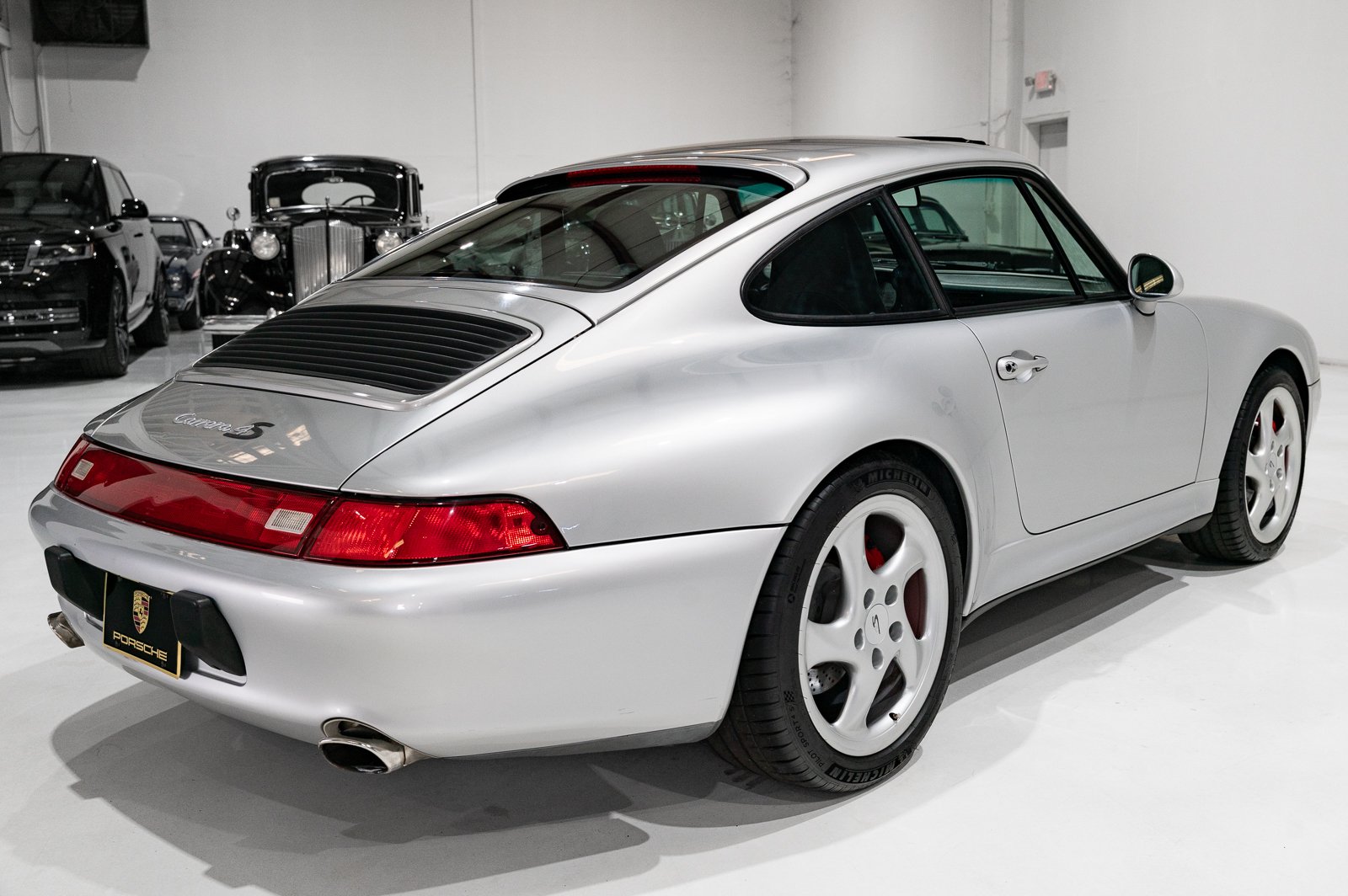 1997 Porsche 911 / 993 Carrera - CARRERA 4S SUNROOF COUPE (ONE OWNER, SIX-SPEED MANUAL) ONE OWNER, SIX-SPEED MANUAL, foto 7