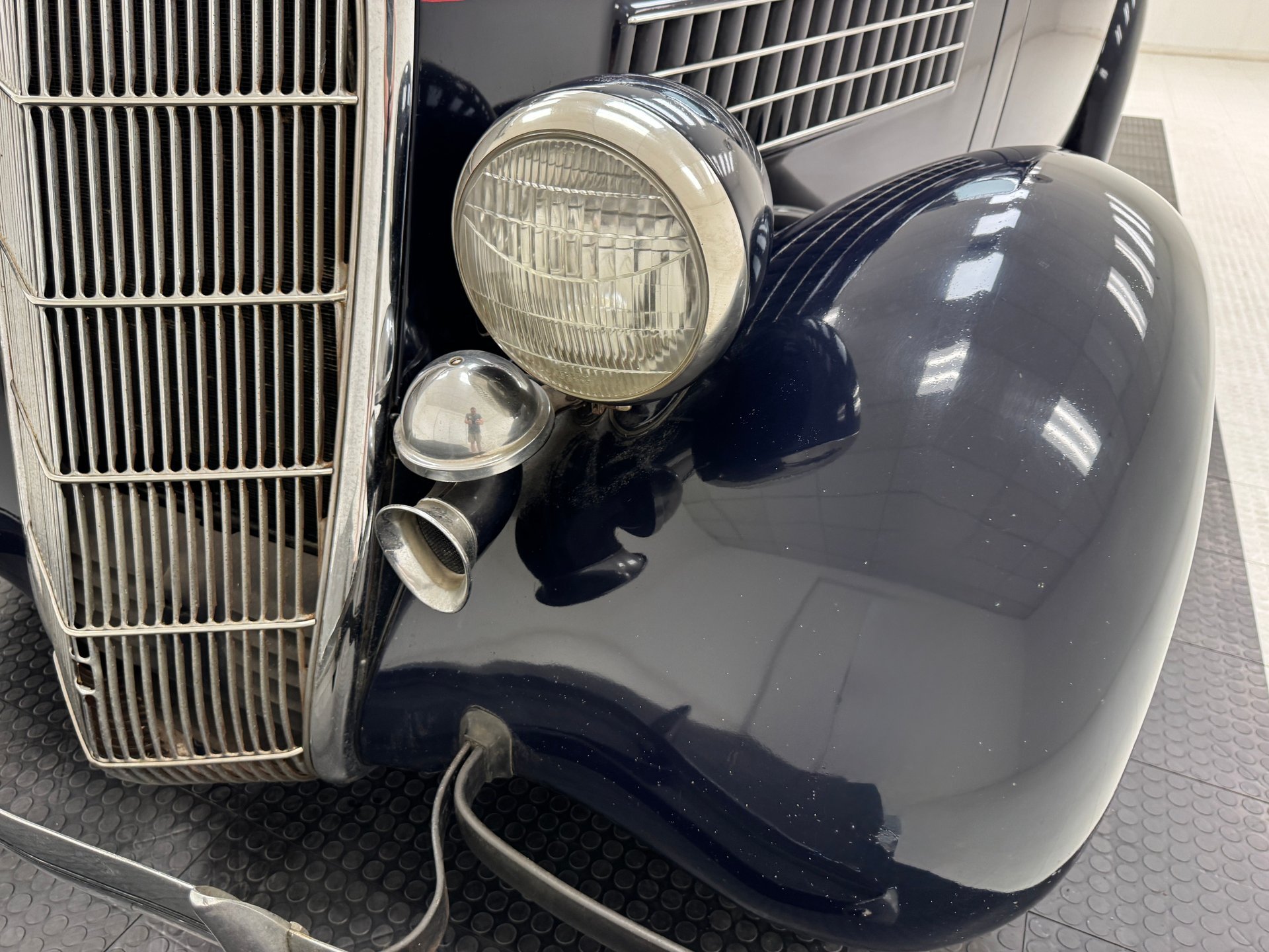 1935 Ford Model 48 - V8 Series 5 Window Coupe, foto 11