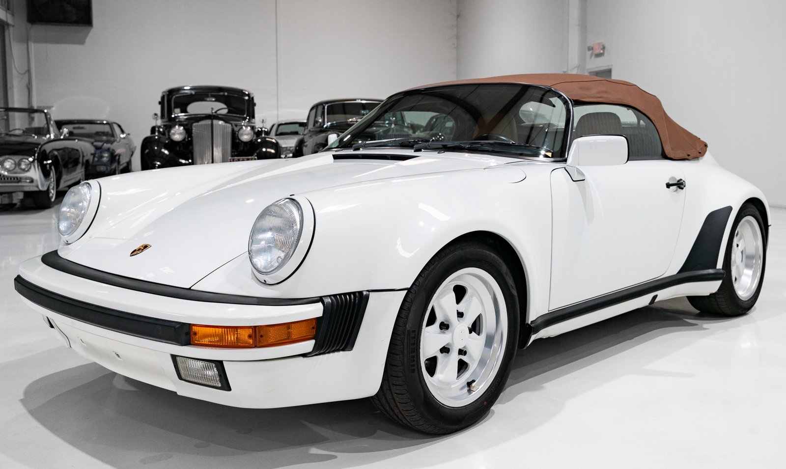 1989 Porsche 911 Speedster - SPEEDSTER (ONLY 8,857 MILES) ONLY 8,857 MILES, foto 5