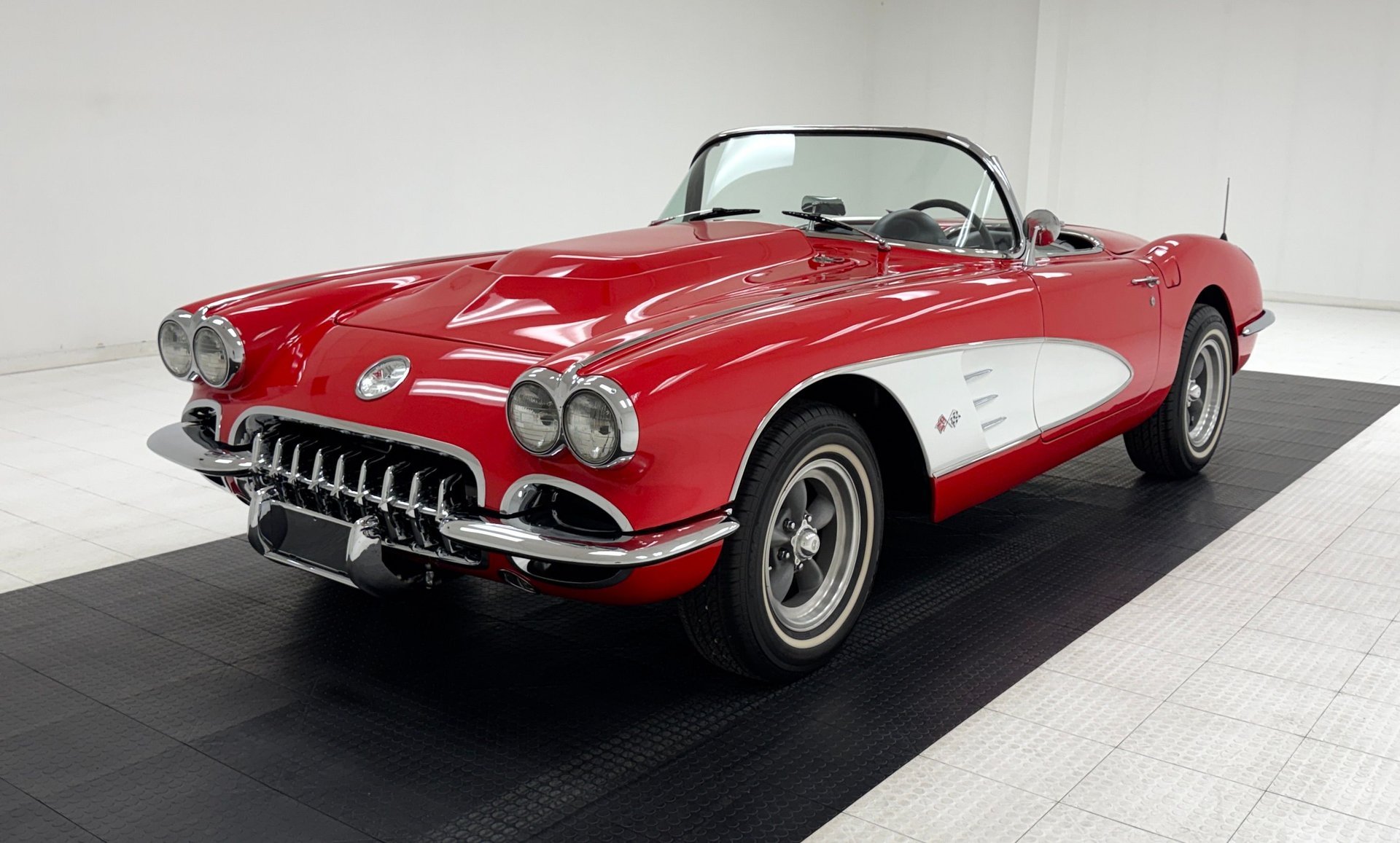 1958 Chevrolet Corvette - Convertible, foto 2