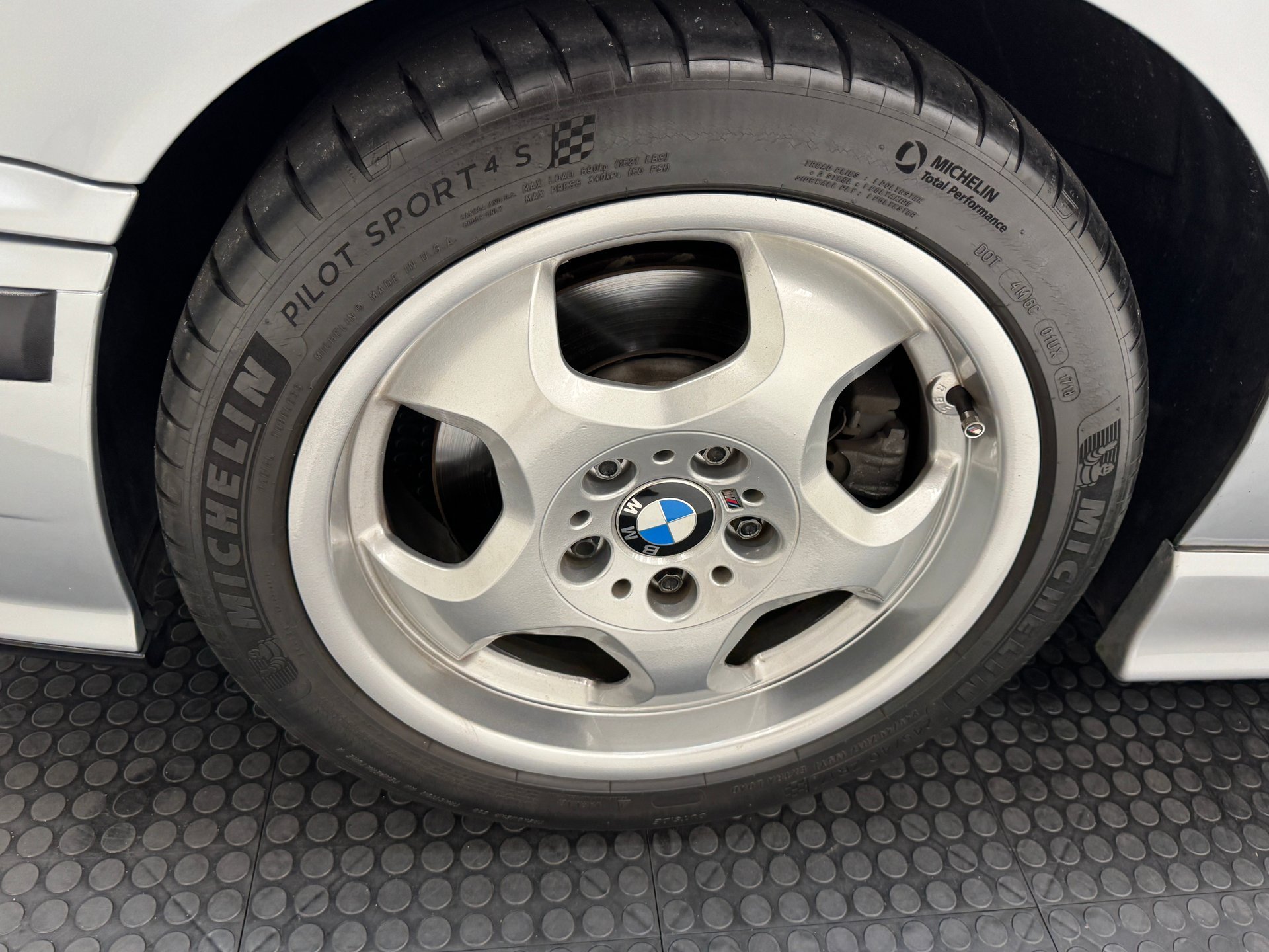 1998 BMW M3 - 4 Door Sedan, foto 11