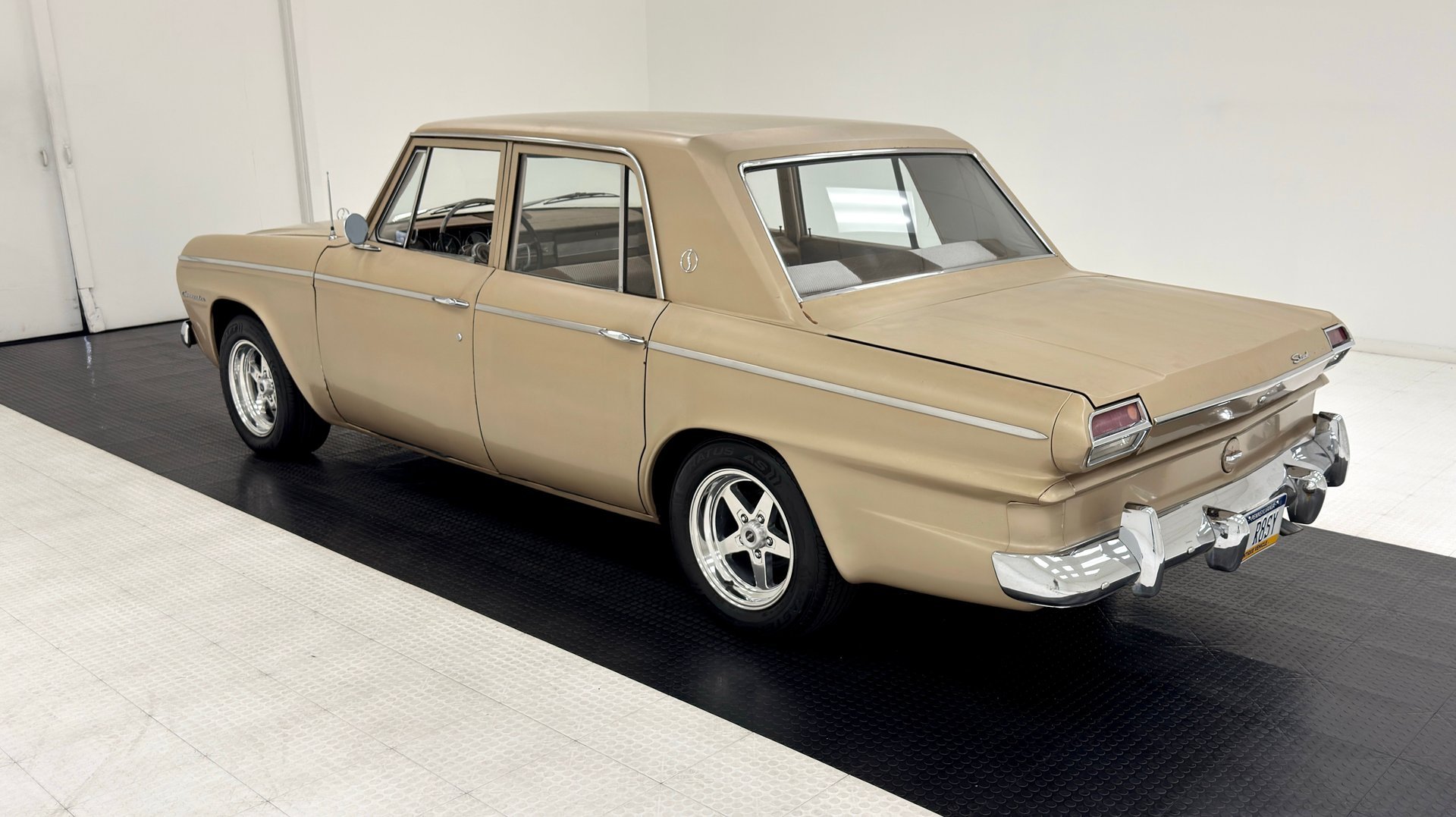 1964 Studebaker Lark - Commander 4 Door Sedan, foto 3
