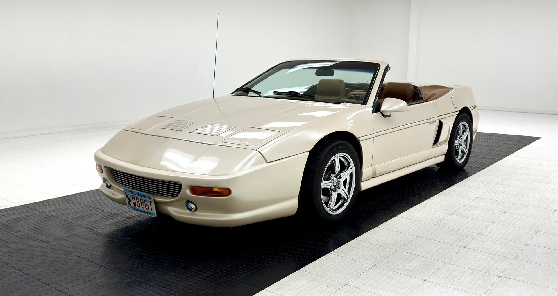 1988 Pontiac Fiero - GT Convertible, foto 2