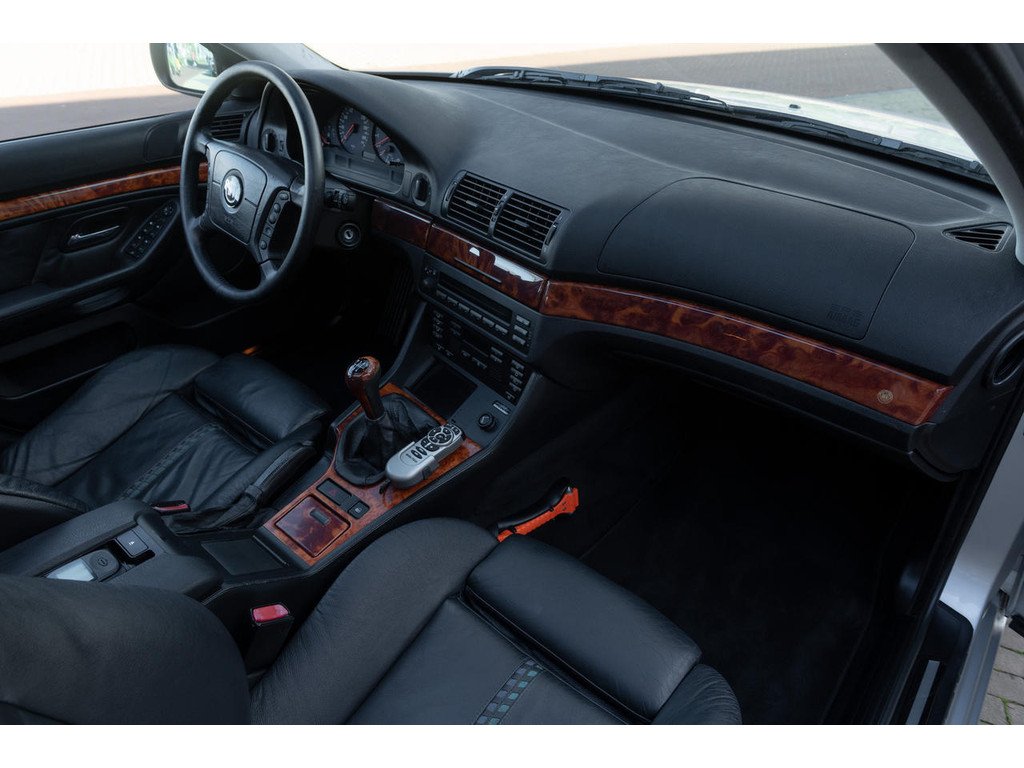 2000 Alpina B10 - 3.3 Touring, foto 2