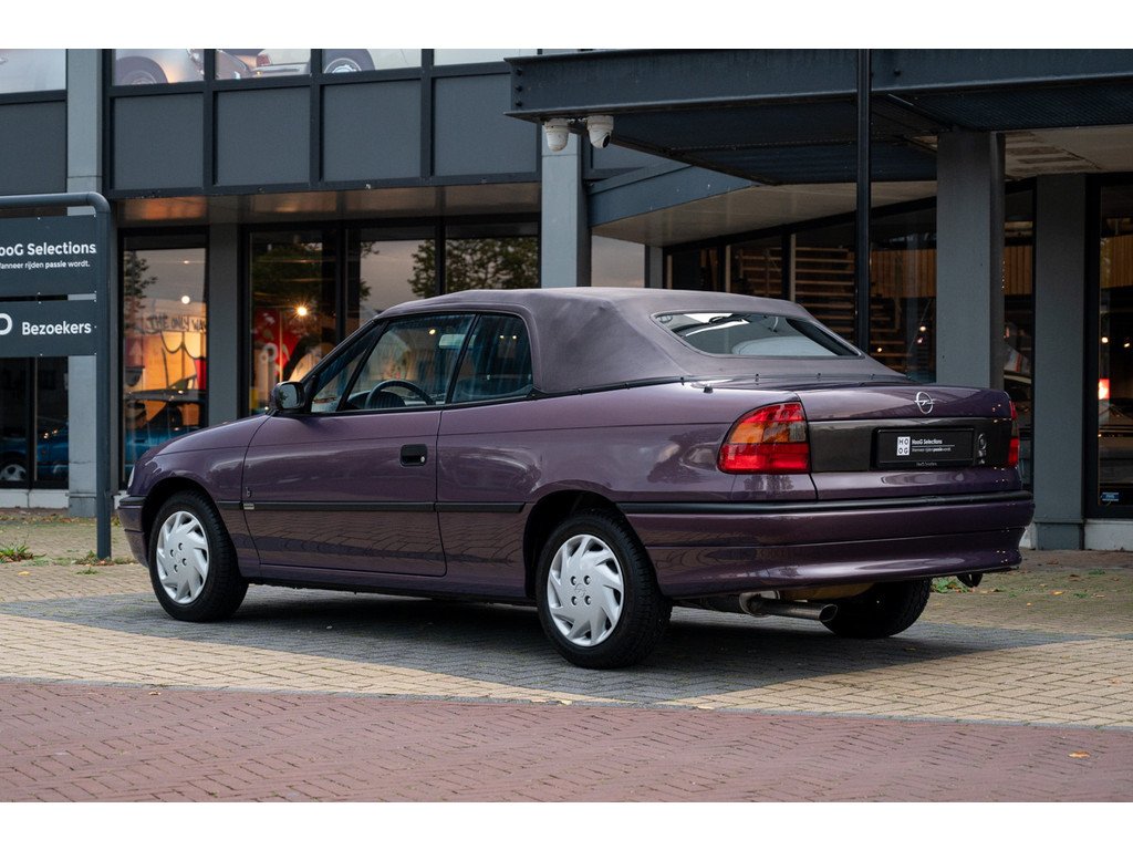 1995 Opel Astra - F 1.8i-16V Cabriolet, foto 4