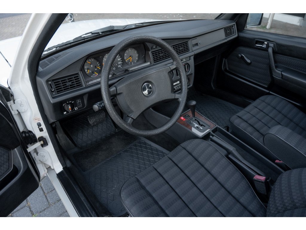 1989 Mercedes-Benz 190 - 190 Automaat (W201), foto 6