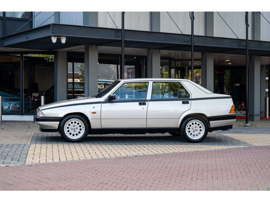 1986 Alfa Romeo 75 - 1.6, foto 6