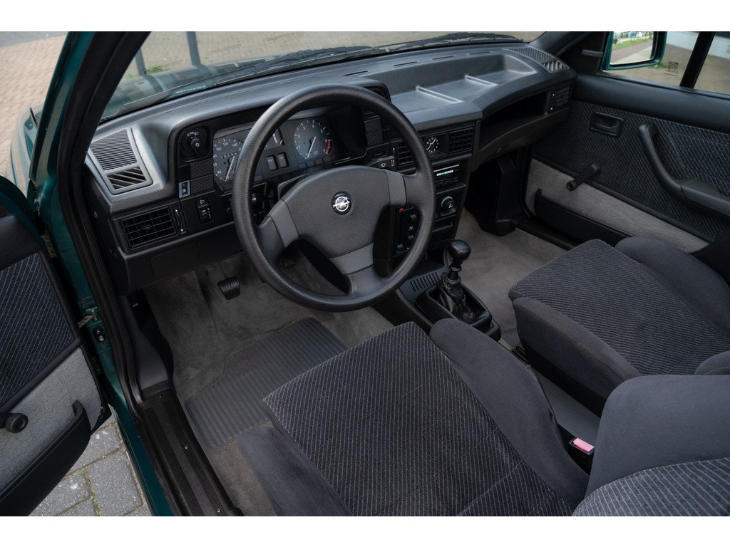 1992 Opel Kadett - E Cabriolet Edition 1.6i, foto 7
