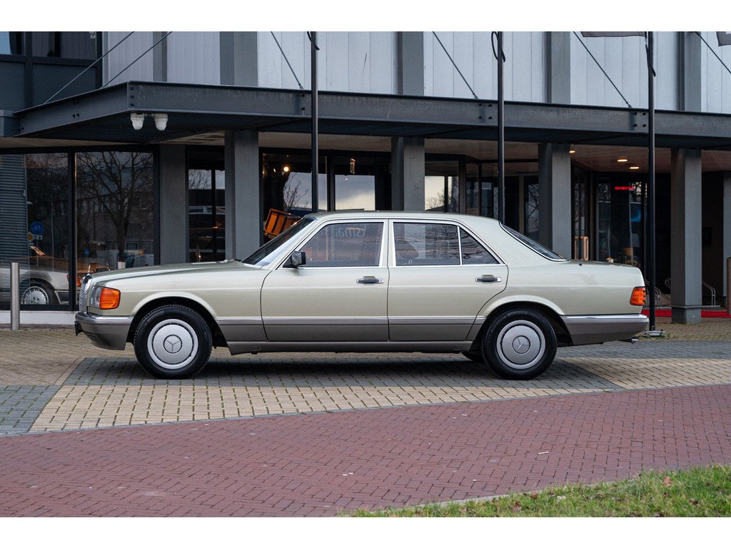1986 Mercedes-Benz S-Class - 260 SE, foto 2