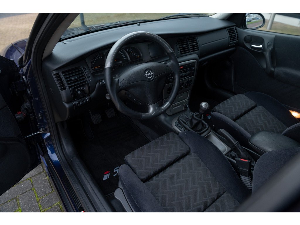 1999 Opel Vectra - 2.5 V6 i500, foto 6