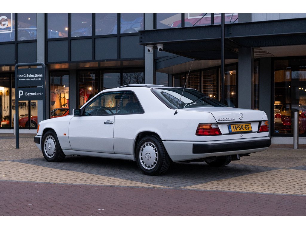 1991 Mercedes-Benz E-Class - 300 CE-24 (W124), foto 4