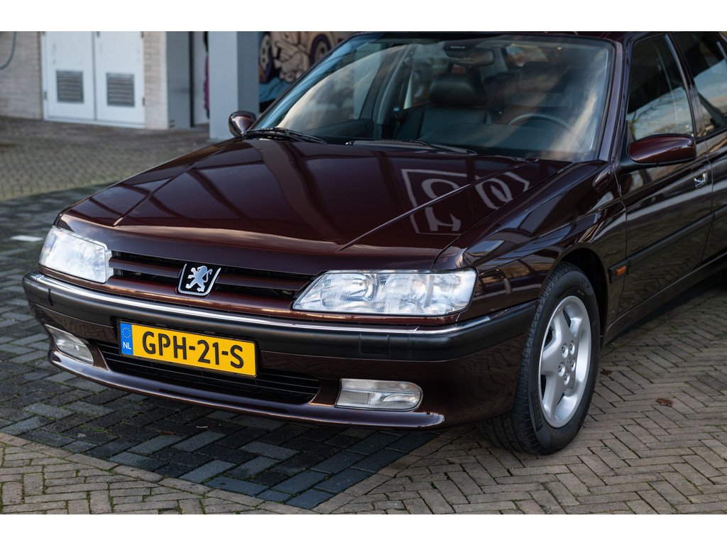 1998 Peugeot 605 - 3.0-24V V6 SV, foto 2