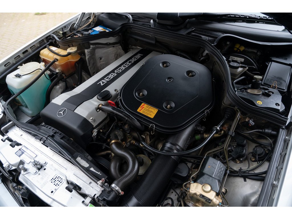 1994 Mercedes-Benz E-Class - 300 CE-24 Cabriolet, foto 9