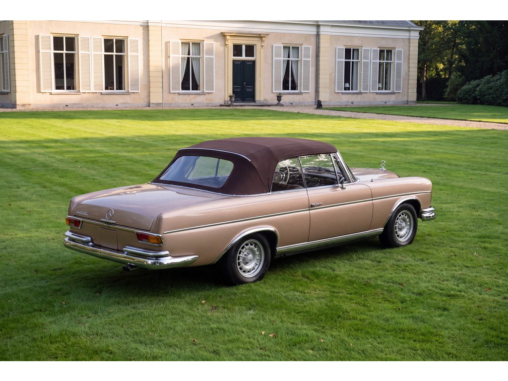 1963 Mercedes-Benz S-Class W111/112 - 220 SE W111 Cabriolet, foto 10