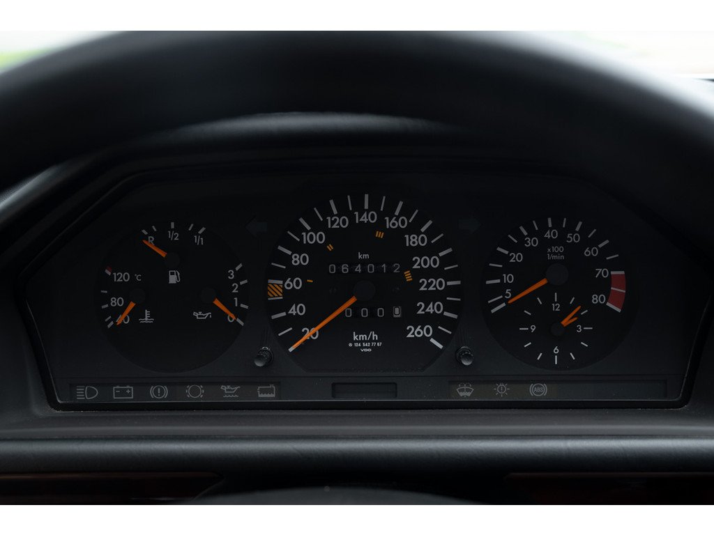 1994 Mercedes-Benz E-Class - 300 CE-24 Cabriolet, foto 8