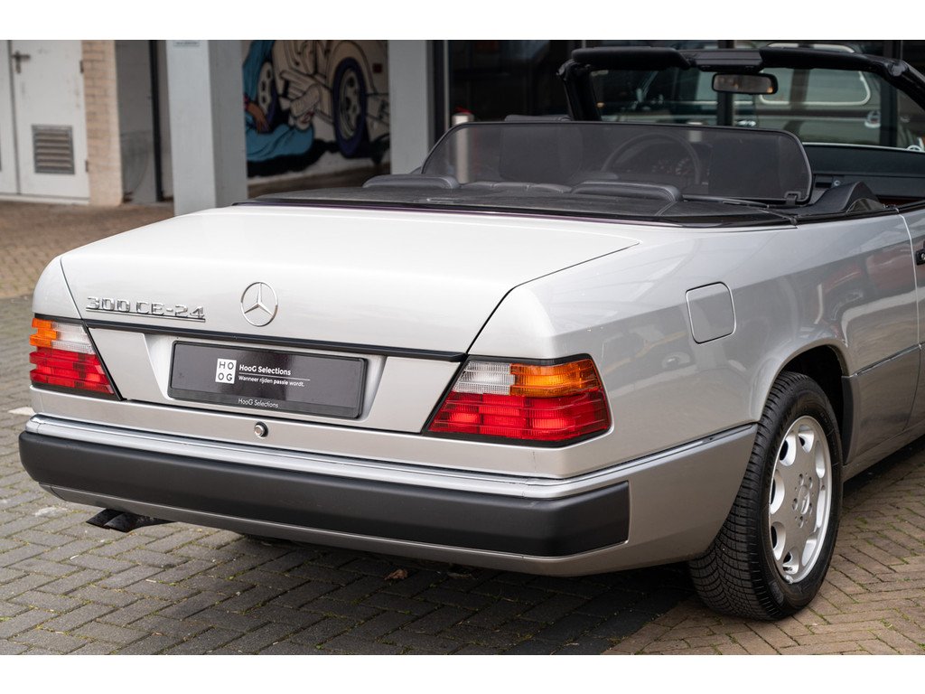 1994 Mercedes-Benz E-Class - 300 CE-24 Cabriolet, foto 4