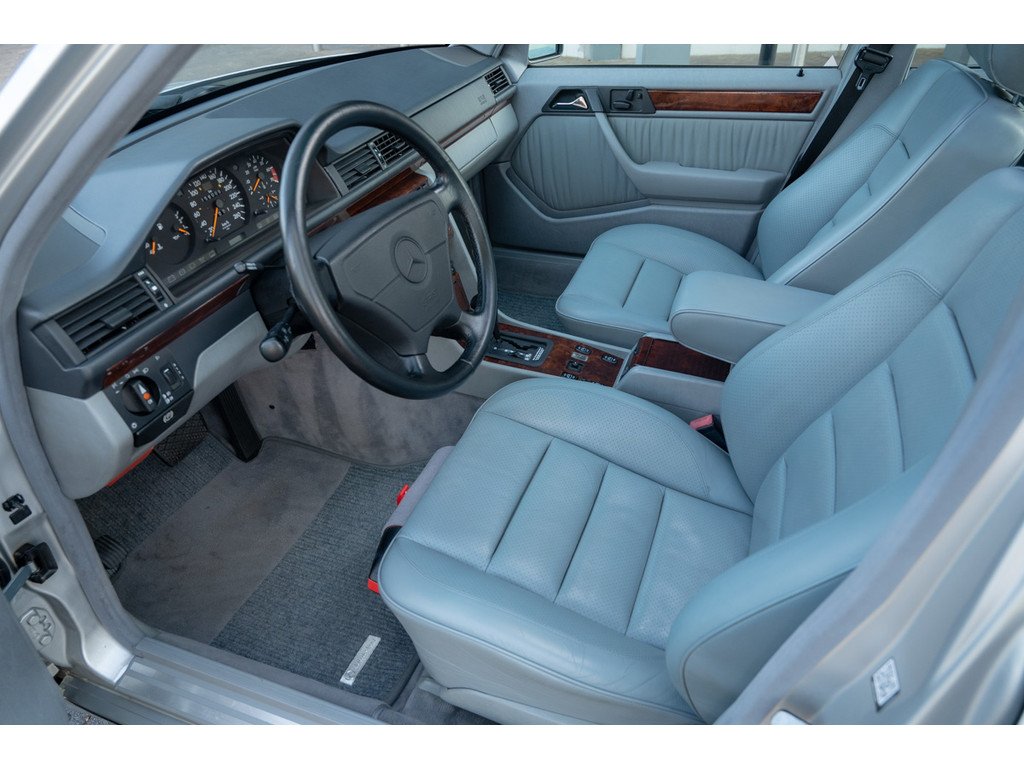 1992 Mercedes-Benz E-Class - 500E, foto 7