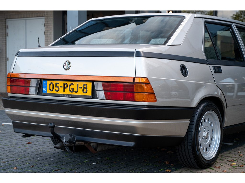 1986 Alfa Romeo 75 - 1.6, foto 9