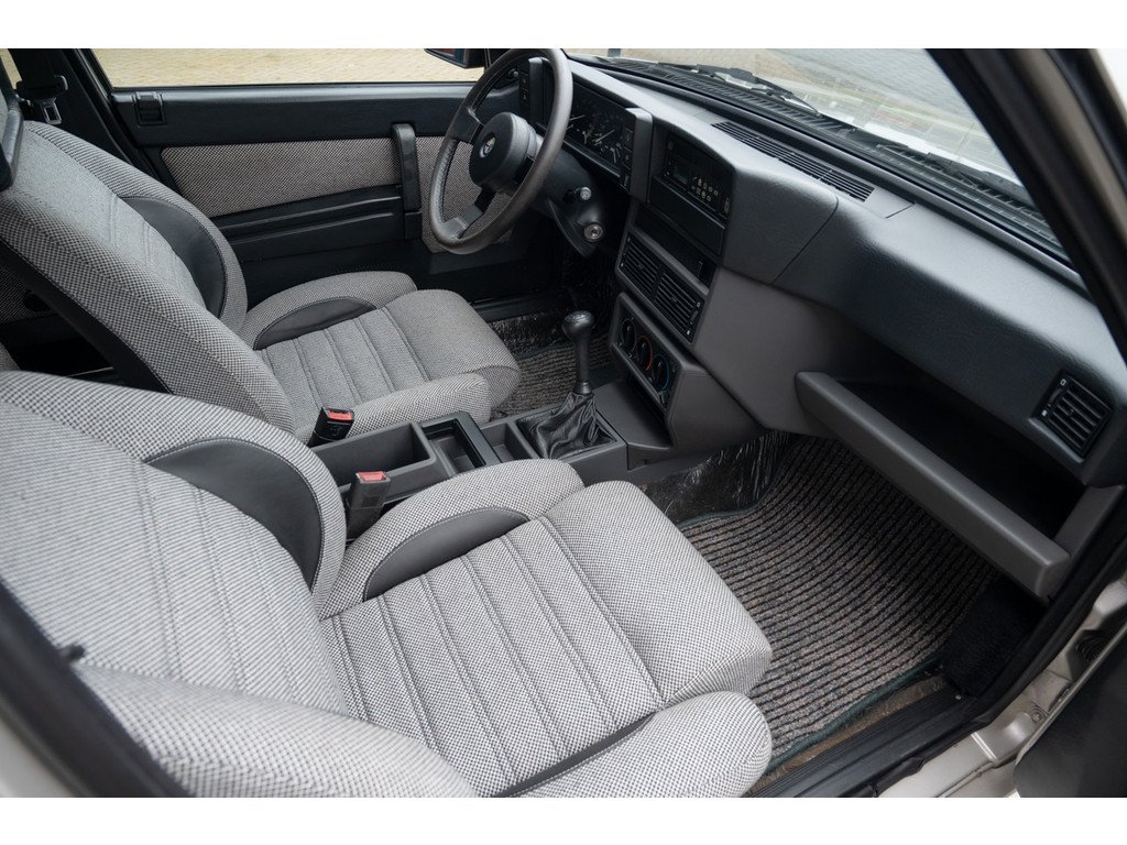 1988 Alfa Romeo 75 - 1.8 Turbo Zender, foto 8
