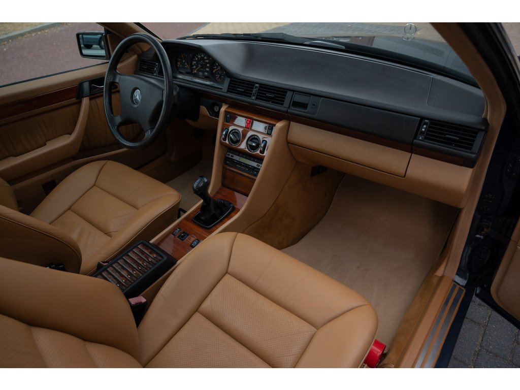 1991 Mercedes-Benz E-Class - 230 CE W124 - NO RESERVE VEILING, foto 4