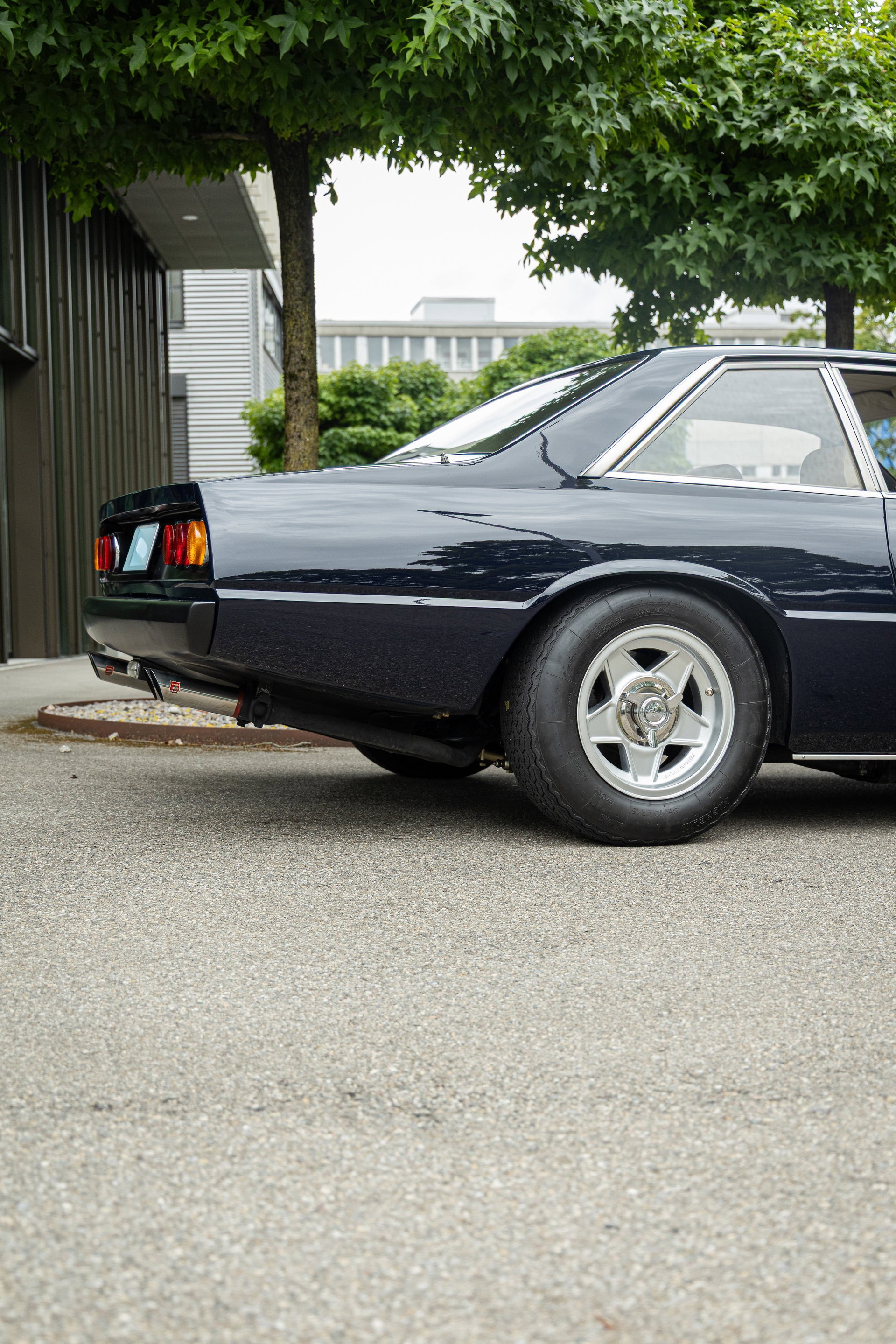 1974 Ferrari 365 - GT4 2+2, foto 3