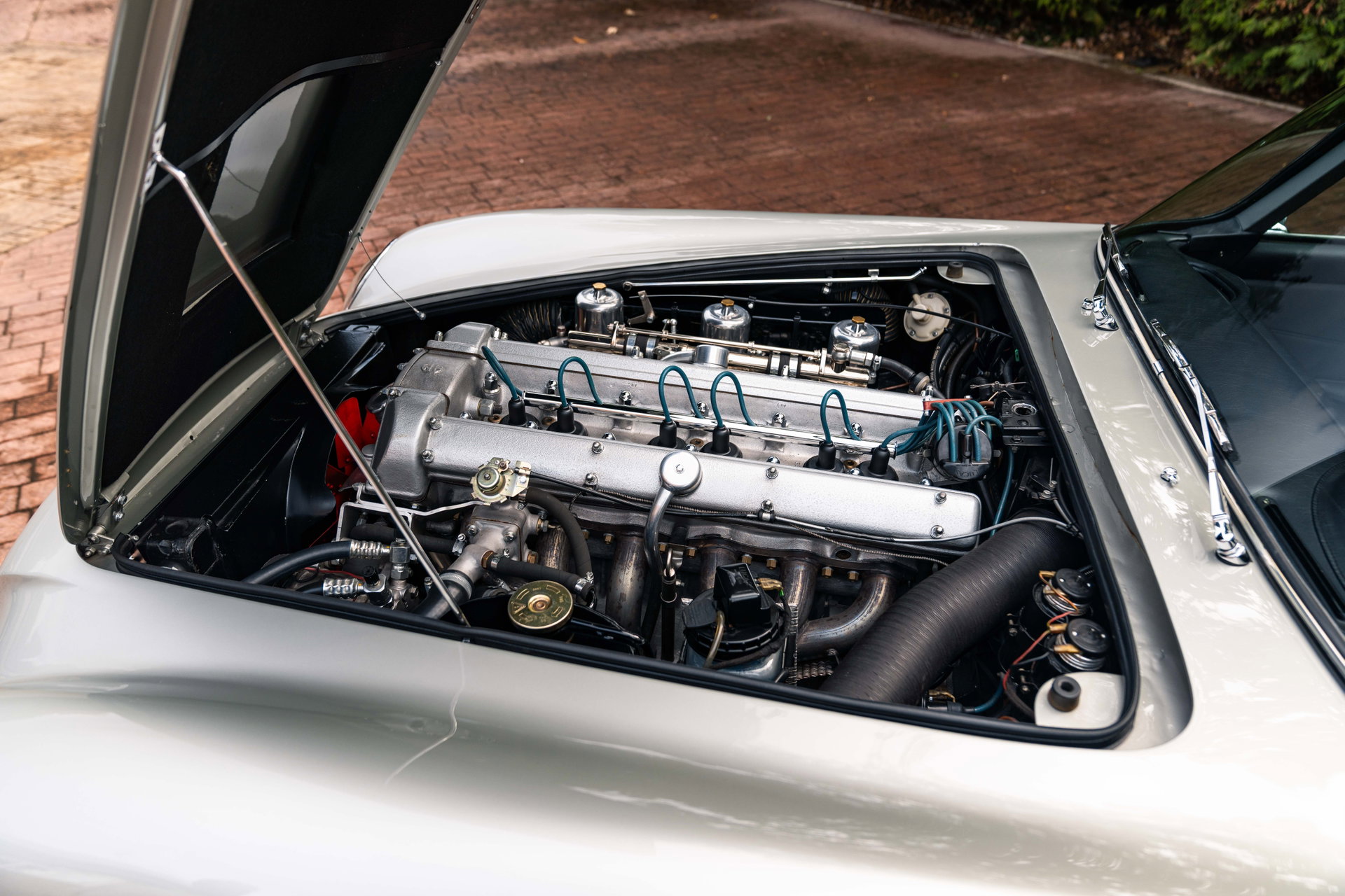 1963 Aston Martin DB5 - Factory LHD 4.2 Vantage Spec, foto 8