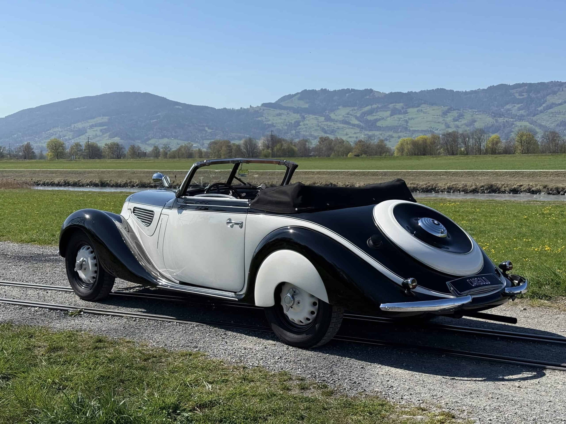1938 BMW 327 - VOLLSTÄNDIG RESTAURIERT / KOMPLETTE HISTORIE CH, foto 10