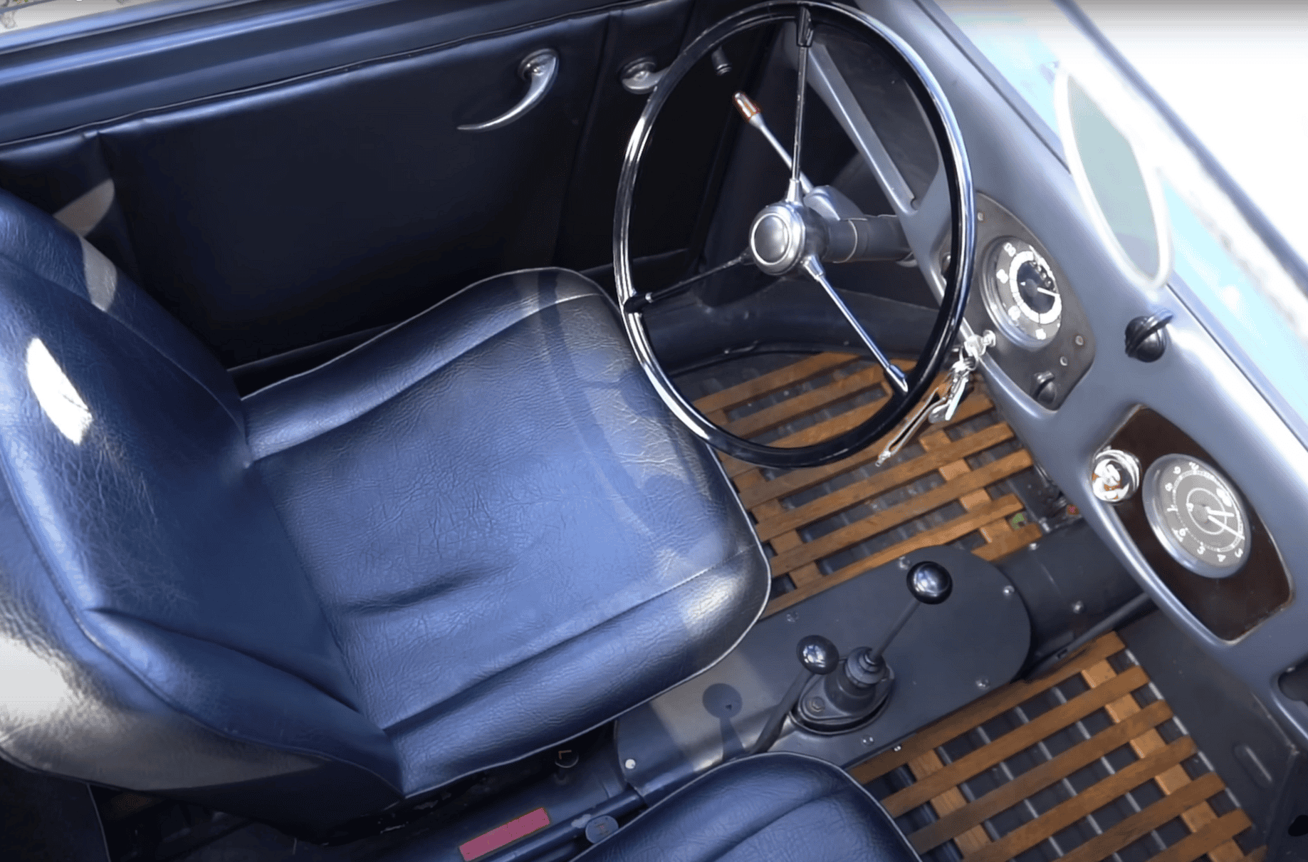 1943 VW Beetle - ALLRADCHASSIS / FIVA Pass / Authentische Details, foto 9