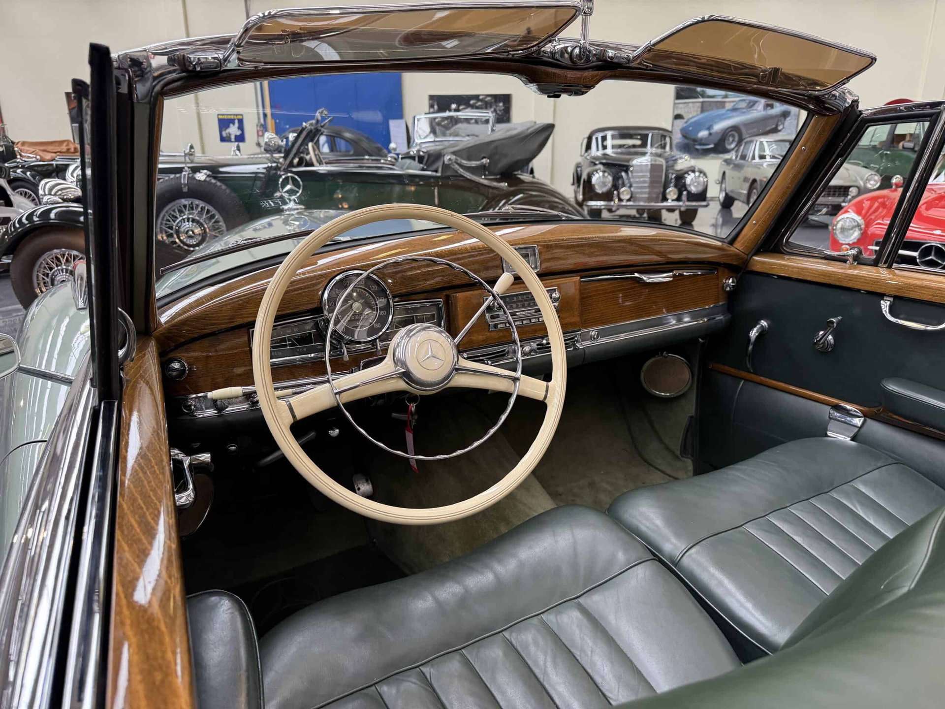 1956 Mercedes-Benz Adenauer - Eines von 51 / Matching / Farbrarität, foto 12