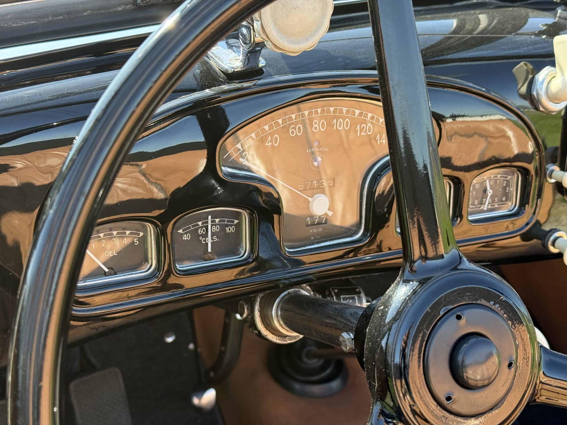 1938 BMW 327 - VOLLSTÄNDIG RESTAURIERT / KOMPLETTE HISTORIE CH, foto 8