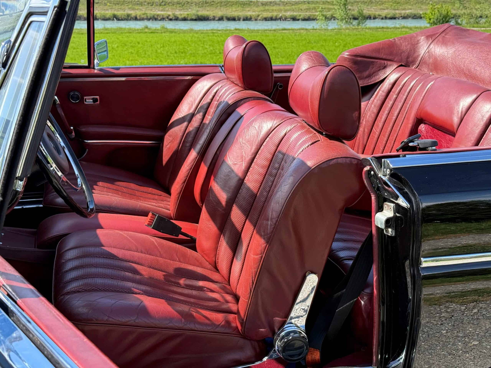 1970 Mercedes-Benz S-Class W111/112 - DEUTSCHE ERSTAUSLIEFERUNG / Komplett belegbare Historie, foto 3