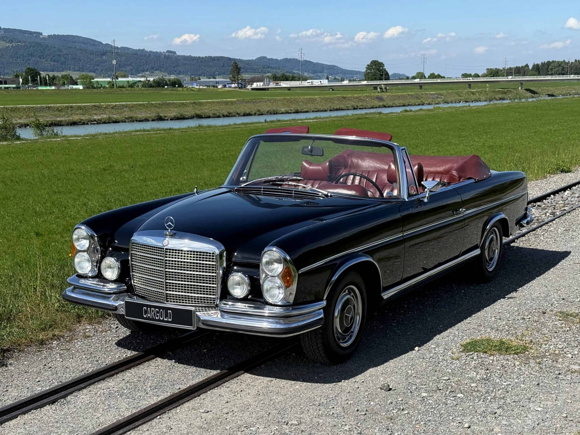1970 Mercedes-Benz S-Class W111/112 - DEUTSCHE ERSTAUSLIEFERUNG / Komplett belegbare Historie, foto 12