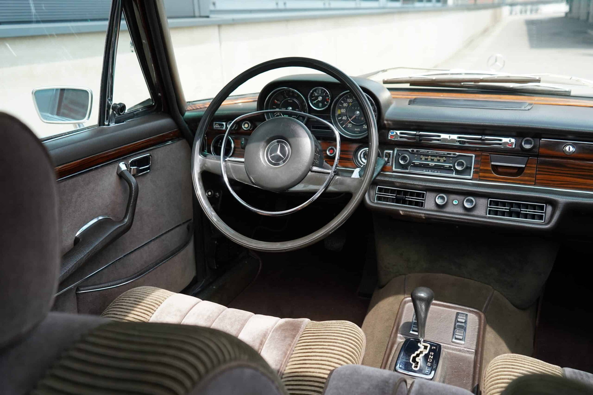 1972 Mercedes-Benz S-Class - Pappdeckelbrief / Klimaanlage / Schiebedach, foto 10