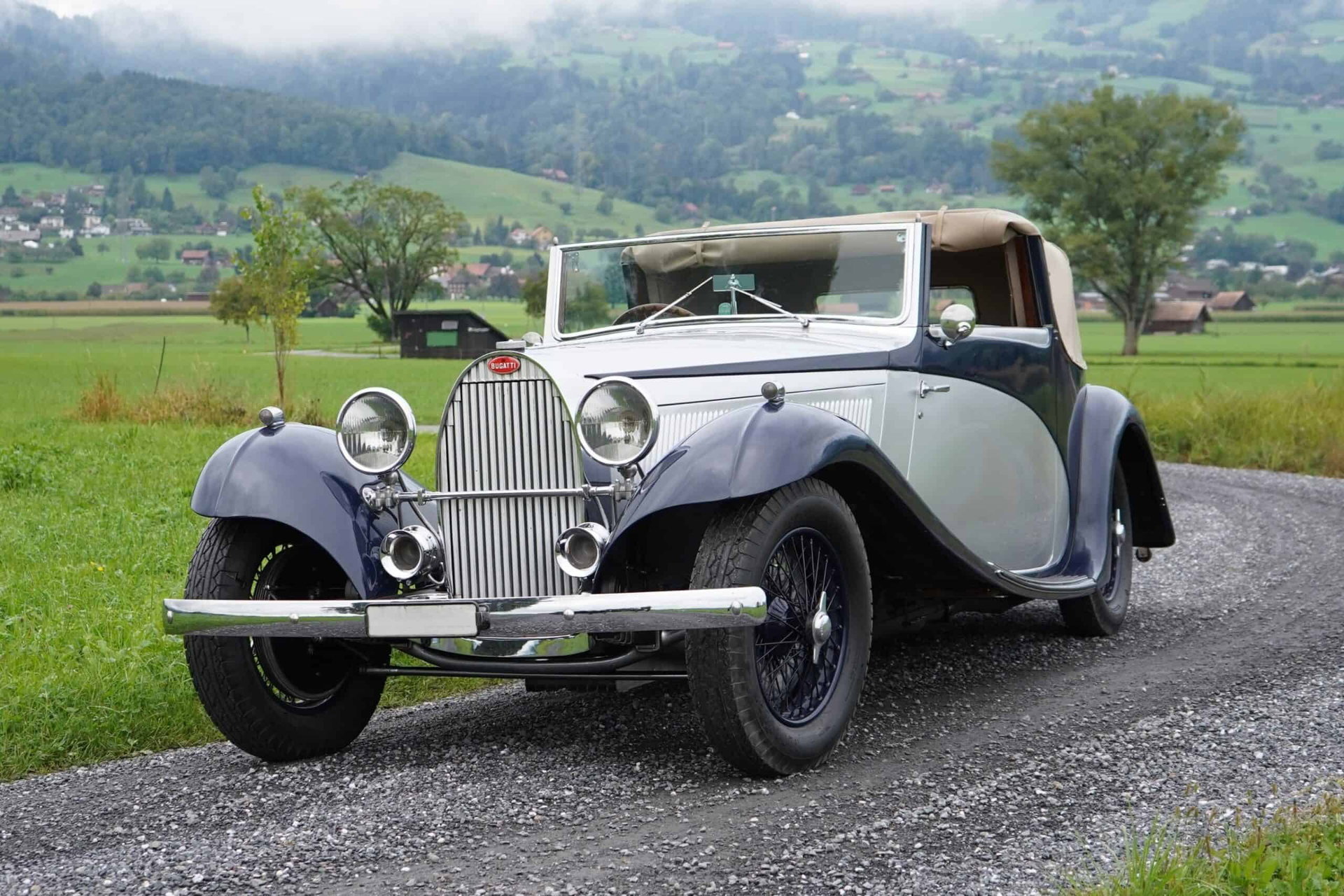 1934 Bugatti Type 57 - Matching Numbers Motor / "Art-Deco” Stoßstangen, foto 1