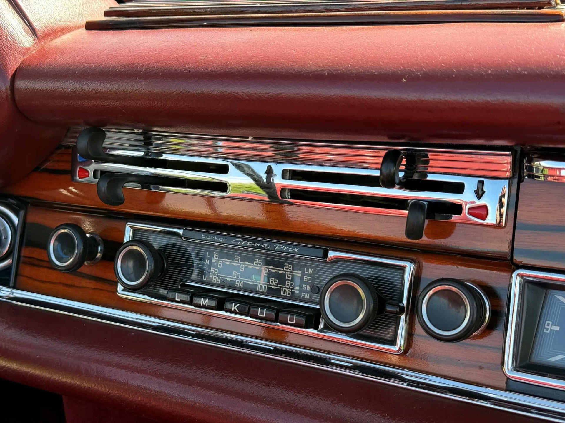 1970 Mercedes-Benz S-Class W111/112 - DEUTSCHE ERSTAUSLIEFERUNG / Komplett belegbare Historie, foto 11