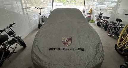 2012 Porsche 911 / 997 Turbo - Carrera 4 GTS