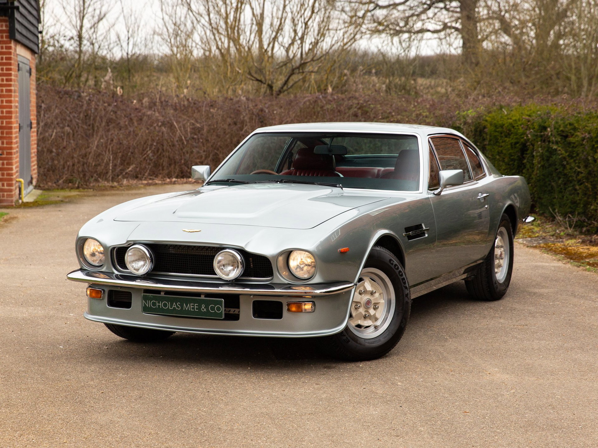 1978 Aston Martin V8 - Rare 5-speed Manual, foto 1