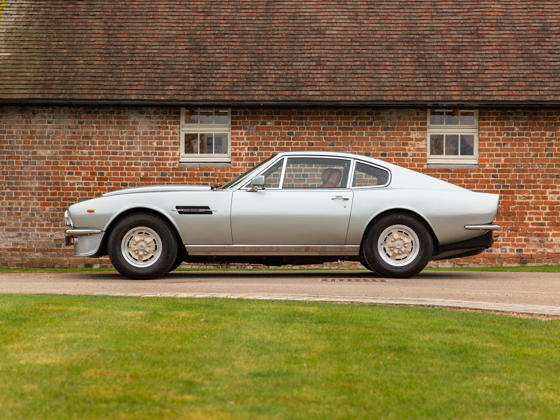 1978 Aston Martin V8 - Rare 5-speed Manual, foto 2