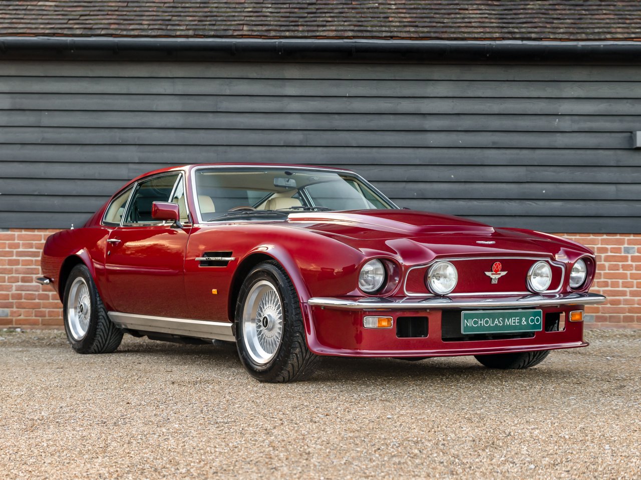 1987 Aston Martin V8 - Vantage X-Pack, foto 1